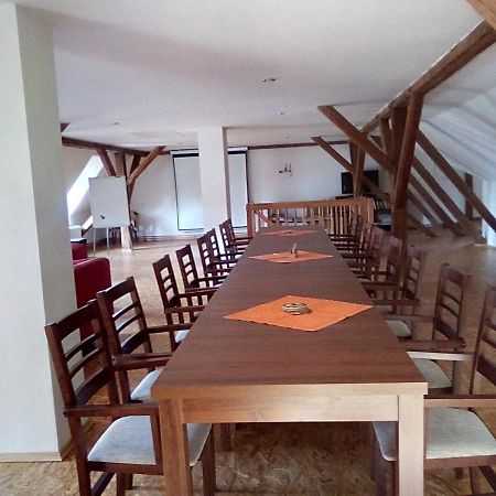 Hostinec U Janatu S Ubytovanim Cestin Exterior foto