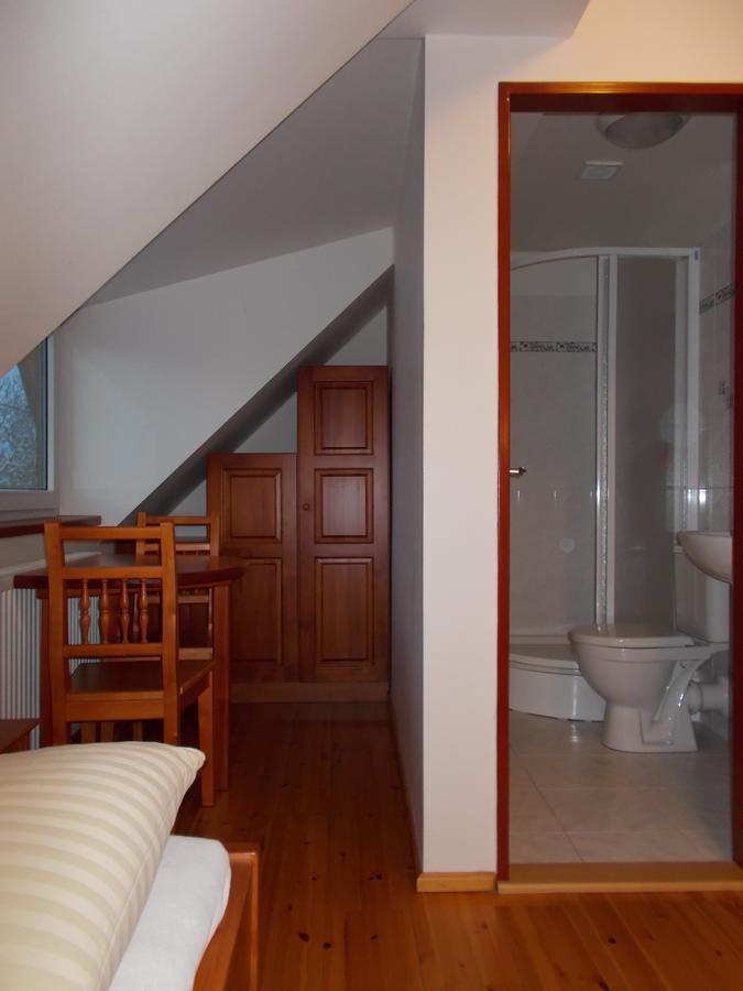 Hostinec U Janatu S Ubytovanim Cestin Exterior foto